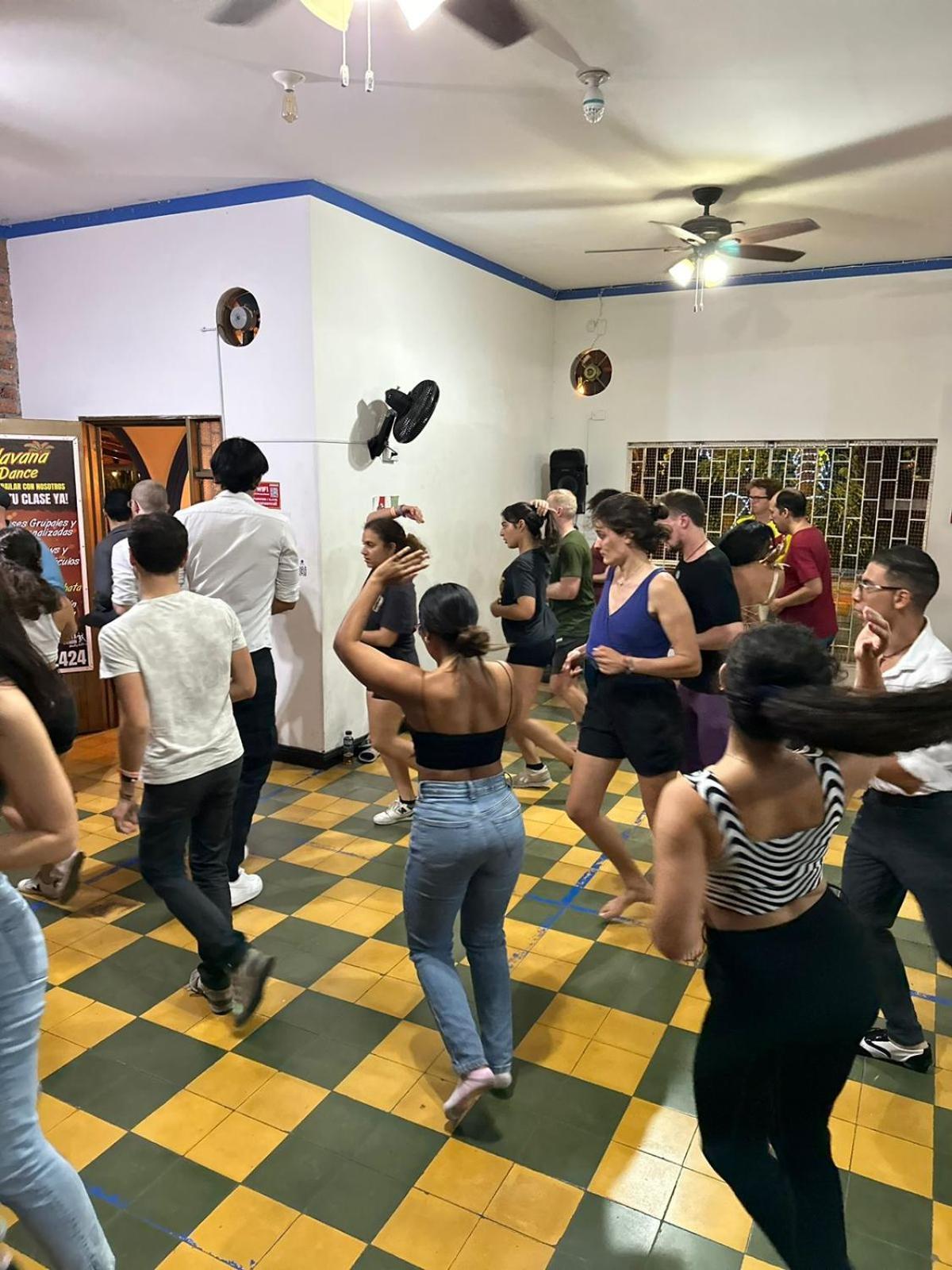 Havana Hostel Cali & Dance School 외부 사진