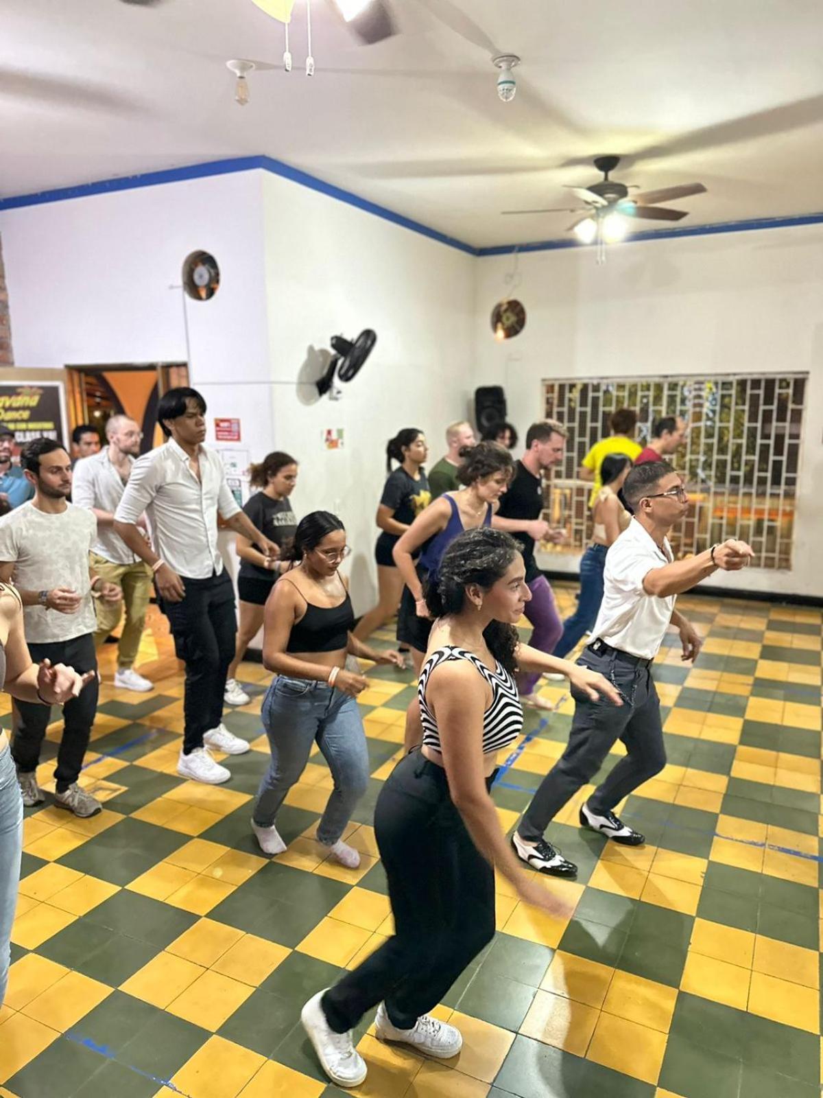 Havana Hostel Cali & Dance School 외부 사진