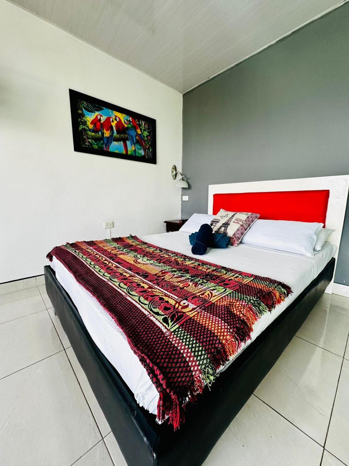 Havana Hostel Cali & Dance School 외부 사진
